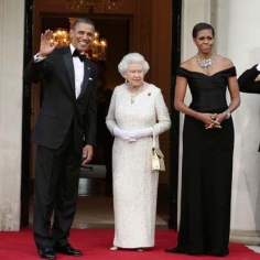PHOTOS: First Lady Michelle Obama Steals The Show In Stunning Gown photos first lady michelle obama steals the show in stunning gown PHOTOS: First Lady Michelle Obama Steals The Show In Stunning Gown