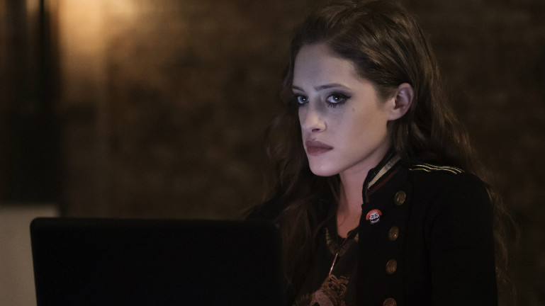 mr robot season 2 darlene Fear and anxiety are the real stars of Mr. Robot