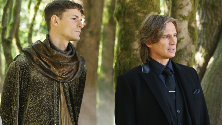 giles-matthey-robert-carlyle-once-upon-a-time-abc