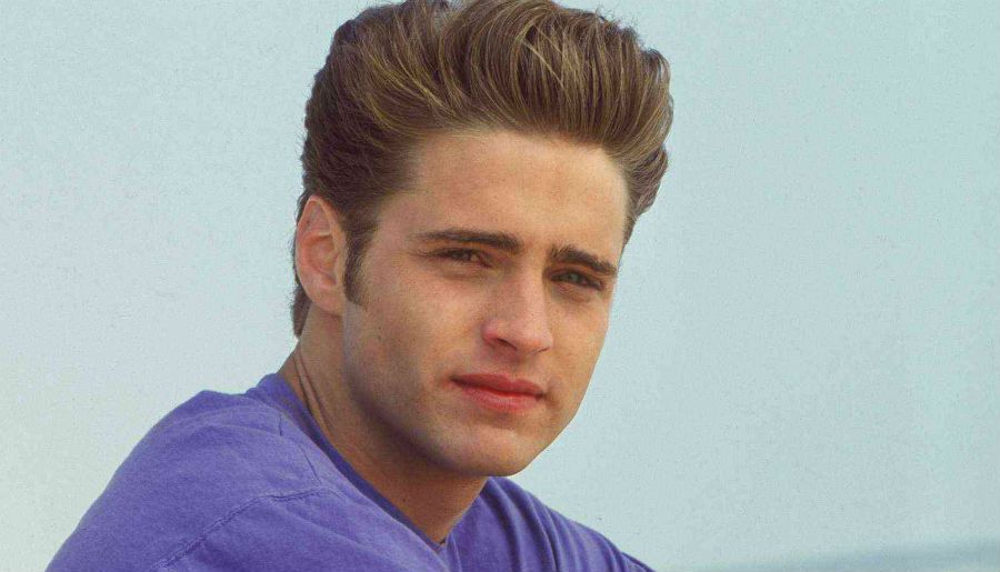 jason priestley 90210 Old + school: Recounting the ages of the Beverly Hills, 90210 cast