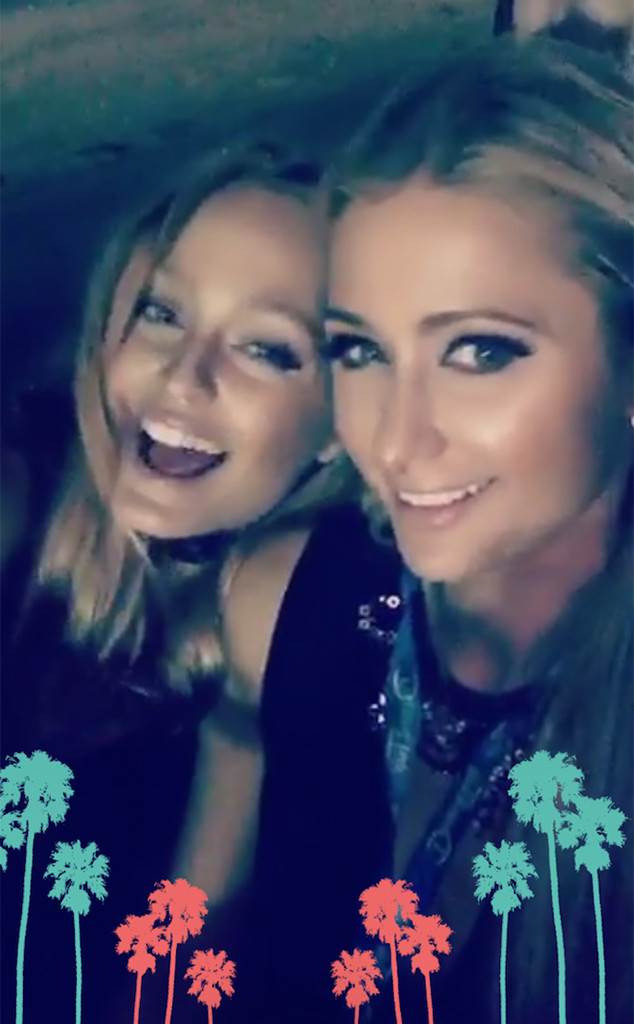 Paris Hilton, Snapchat