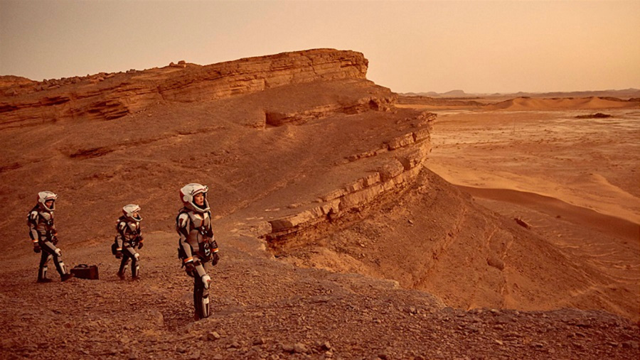 nat geo mars Is Nat Geo the next HBO? Mars is the most brilliant new show of 2016