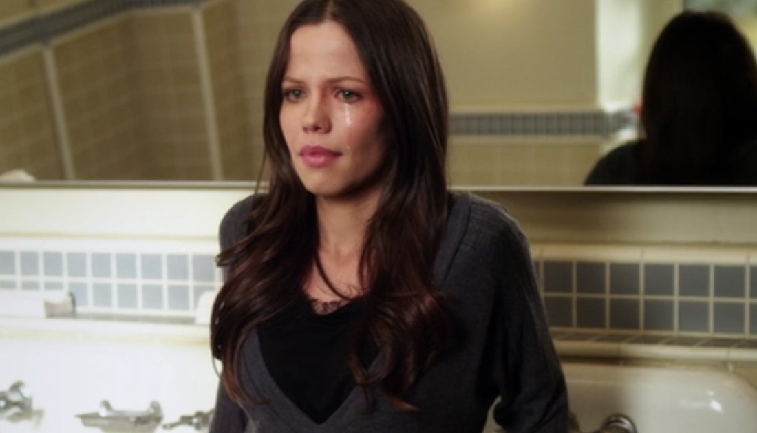 pretty little liars someone to watch over me tammin sursok PLL ReWatch: Is Ian actually Someone to Watch Over Spencer?