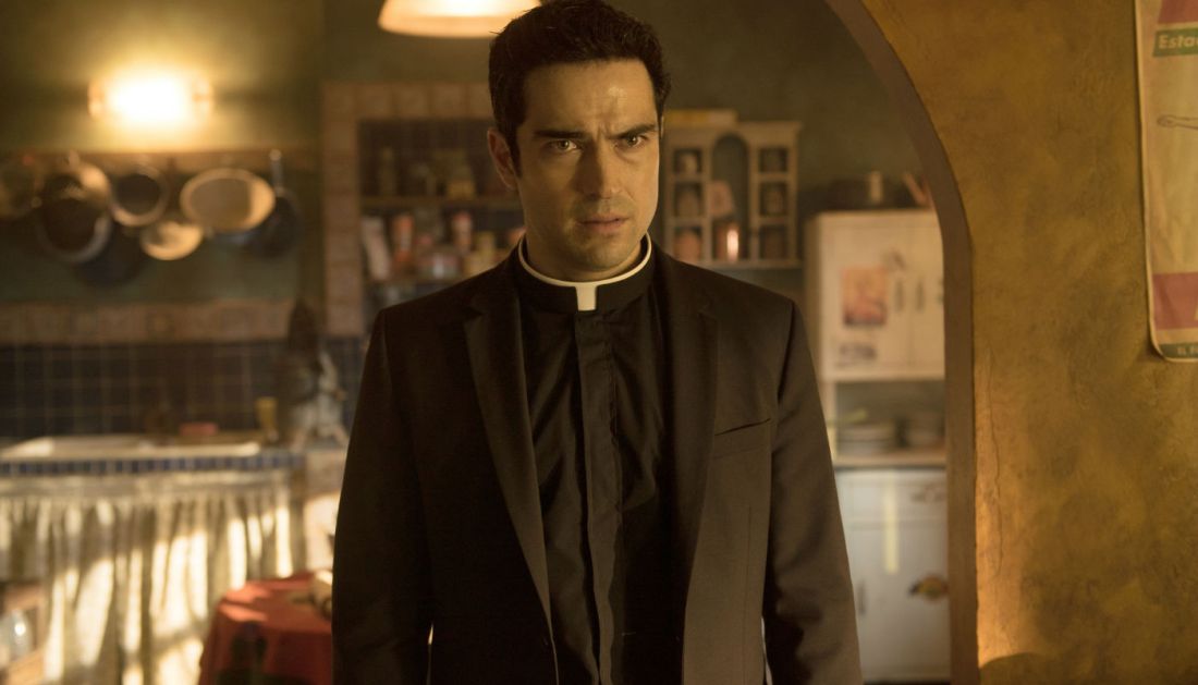 the exorcist alfonso herrera father tomas 110 Exorcist actor Ben Daniels on that scorching finale & what comes next