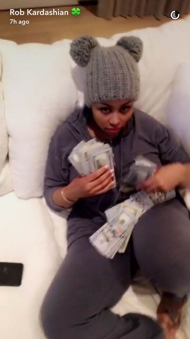 Rob Kardashian, Blac Chyna, PDA, Money