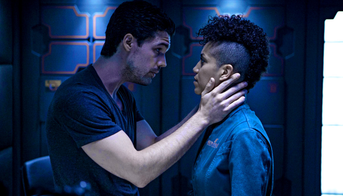 steven strait dominique tipper holden naomi nagata expanse syfy When the alien threats over, do we go back to hating each other? Expanse goes post apocalyptic