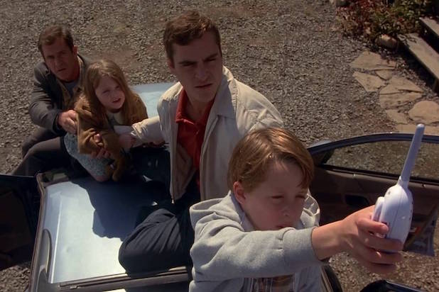 Signs m night shyamalan twists