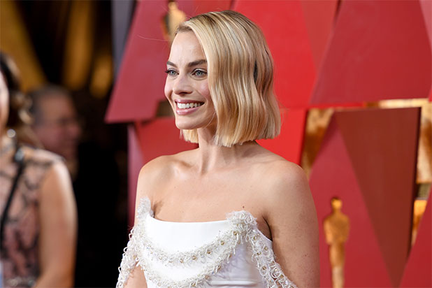 Margot Robbie Joins Christian Bale in David O Russell’s Next – New