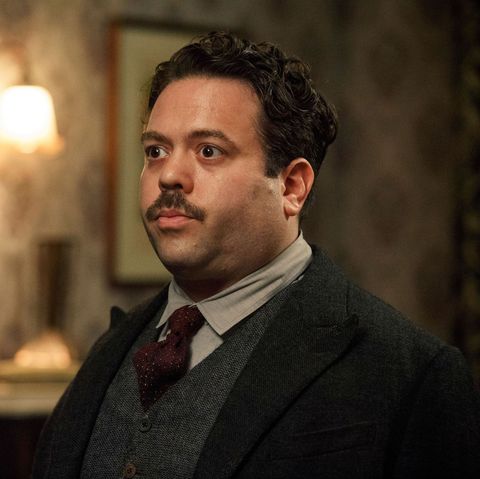 Dan Fogler as Jacob in Fantastic Beasts