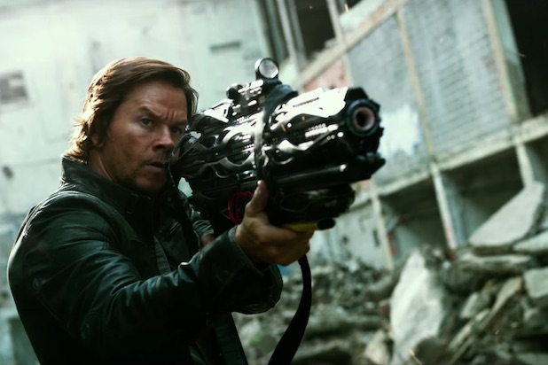 Mark Wahlberg Transformers the last knight