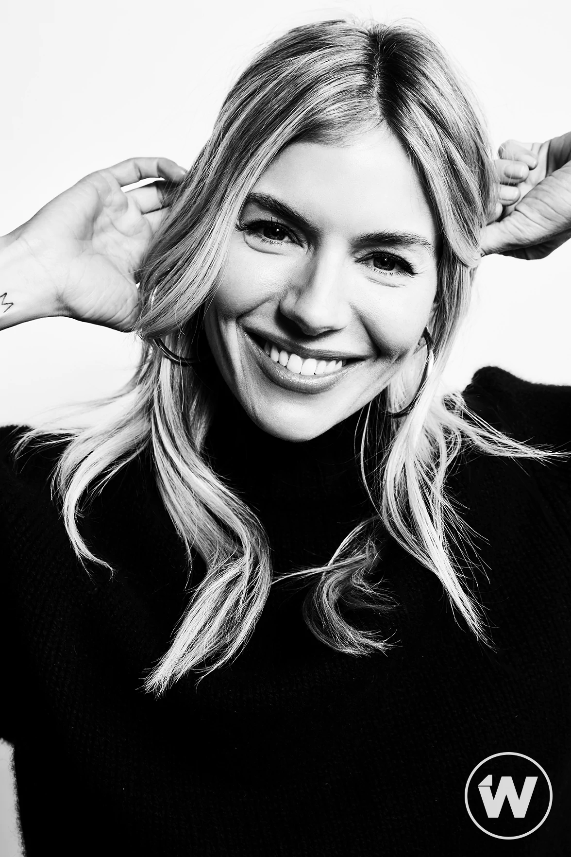 Sienna Miller, Wander Darkly